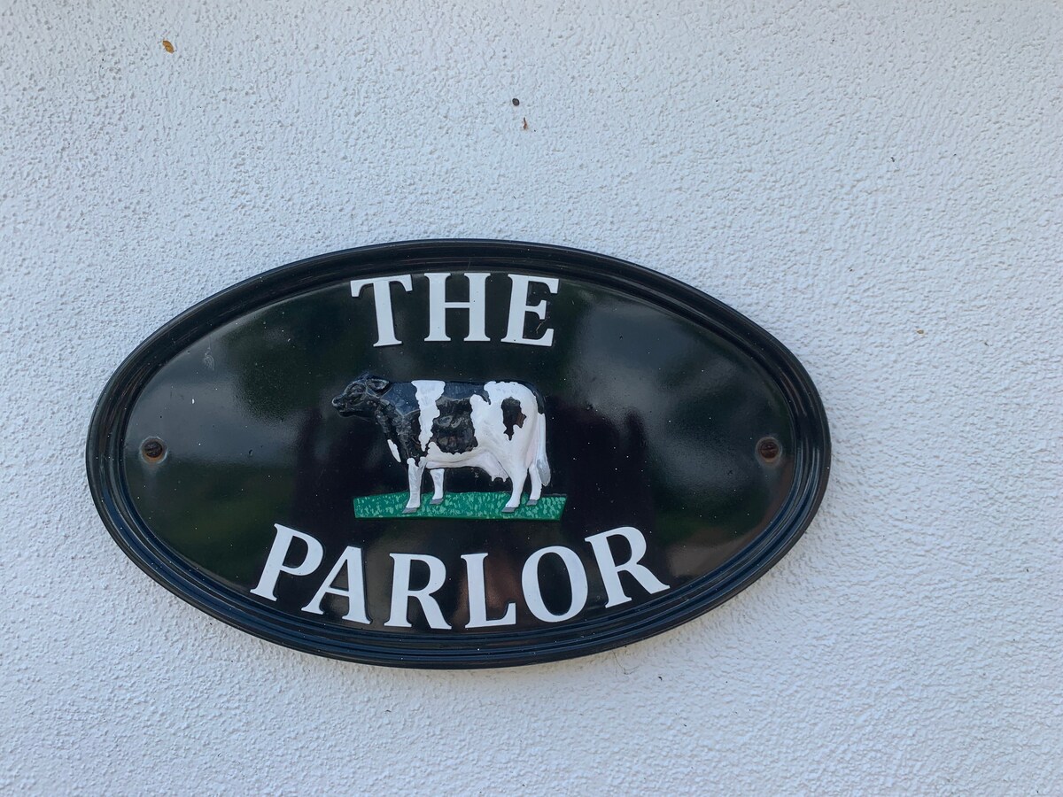 The Parlour、Kilnamartyra、Macroom Co. Cork
