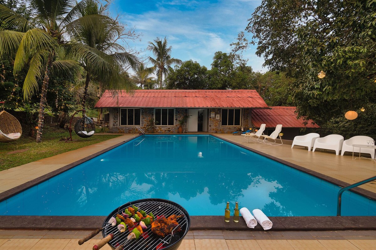 Meadowbrook - Pool villa with BBQ&Bonfire, Karnala