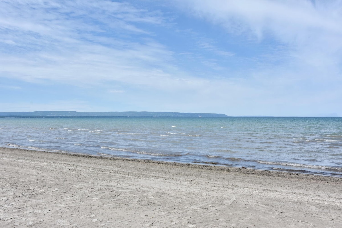 靠近海滩-有1间卧室和1间浴室套房