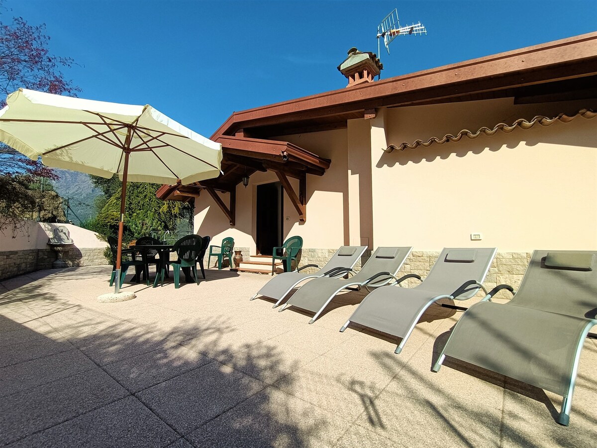 IseoLakeRental - Chalet Giulia