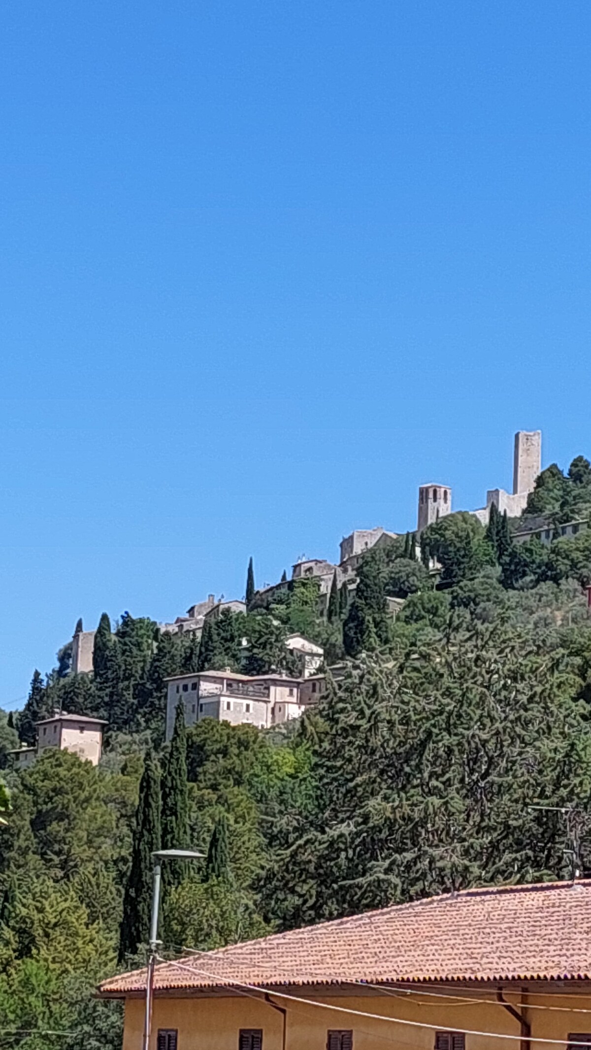 La casa del Mago,  monolocale sul Clitunno