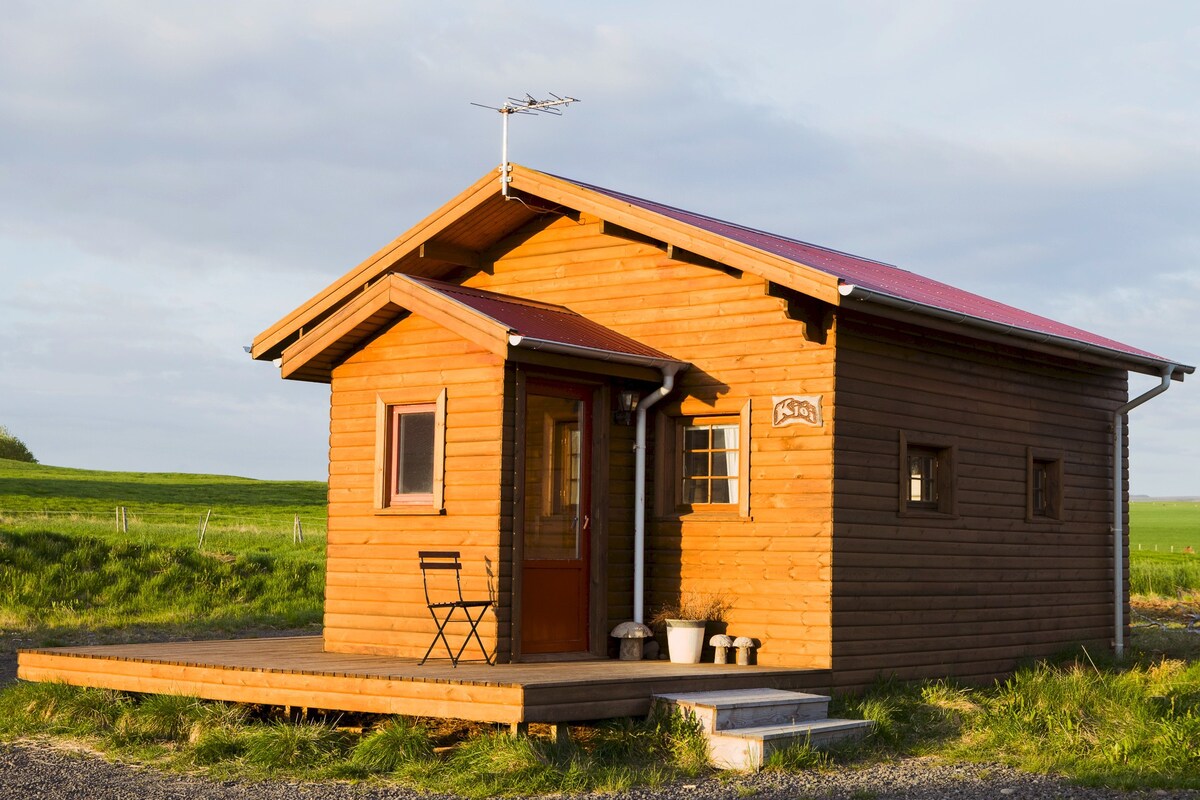 Cosy private cottage at Geysir Hestar