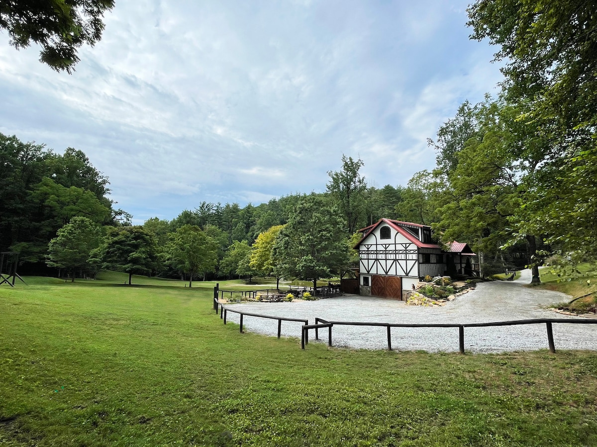 Charming, historic farm surrounded by nature