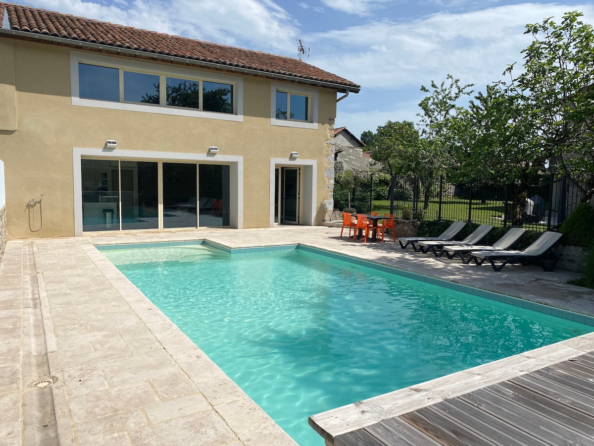 Holiday home at the foot of the Pyrenees.