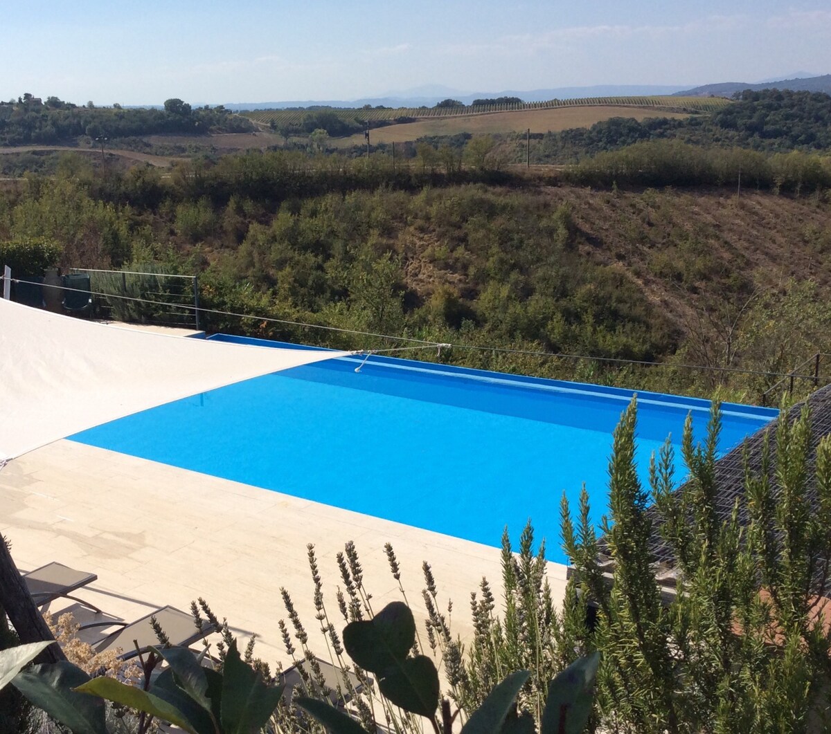 Villa with private infinity pool fantastic views
