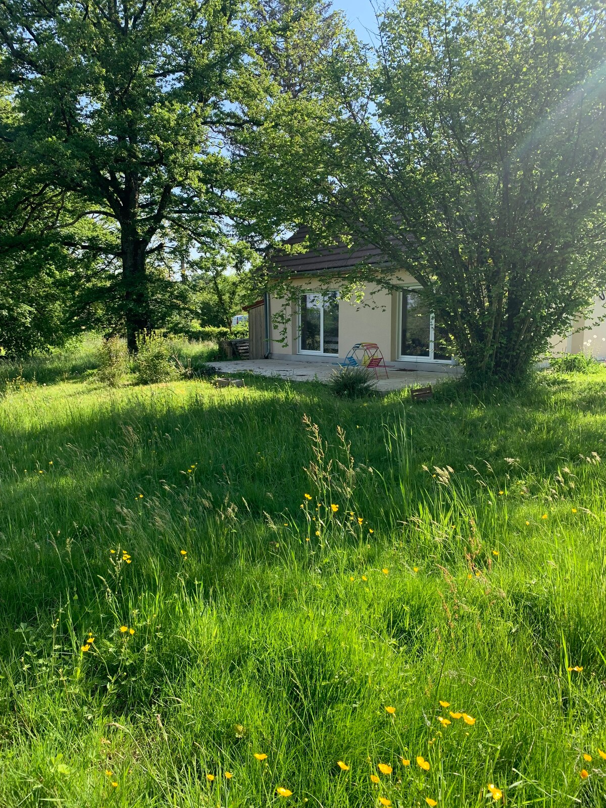 Maison chaleureuse en plein cœur de la campagne