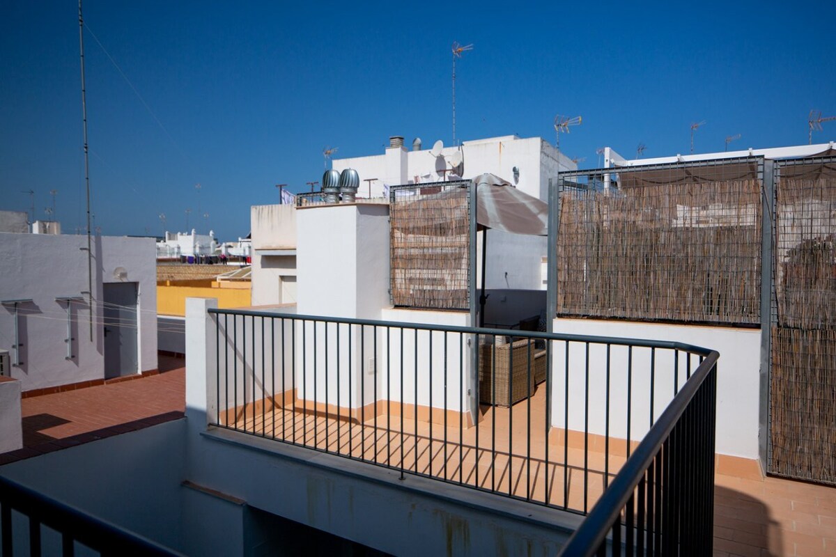 El Sol & la Sal de Cádiz Little公寓