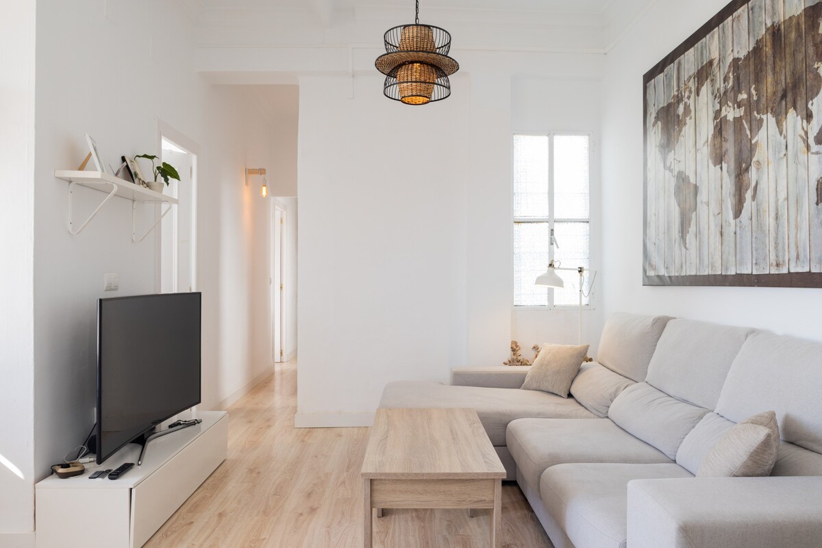 Mestalla地区带3卧室露台的顶层公寓