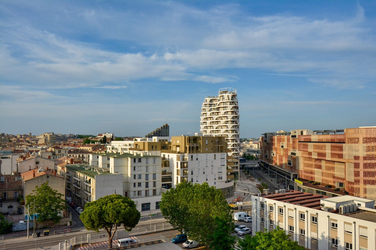 Le Belle Vue ，带免费停车场