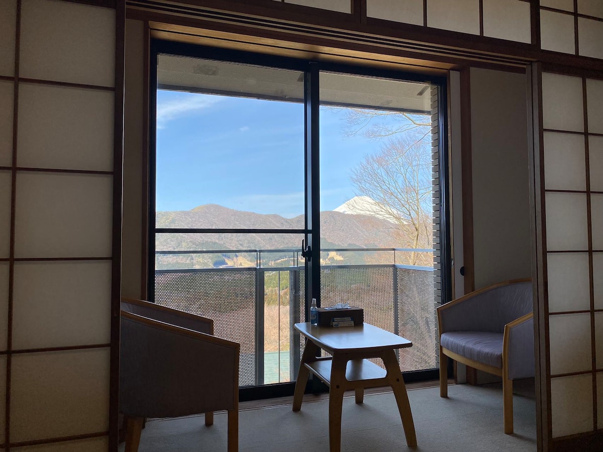 箱根七福荘・本館・能看到富士山，芦之湖的和风房间/BBQ/天然温泉/免费停车场