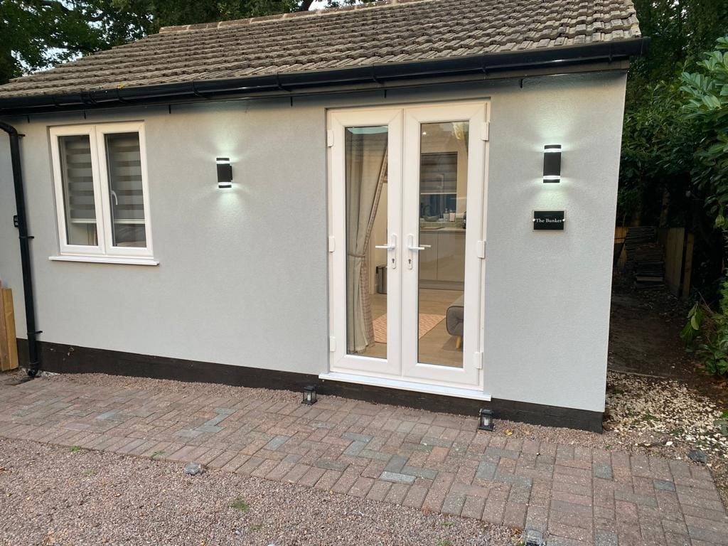 The Bunker - Detached 1 Bedroom Annex