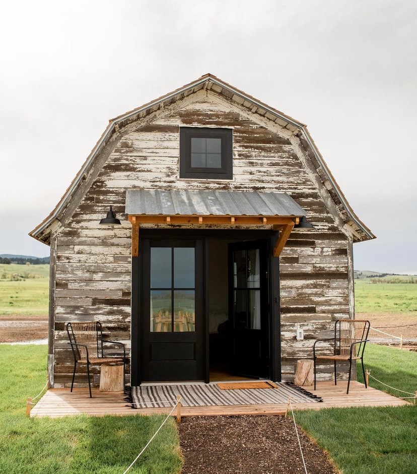 The Farmhouse Cottage (studio home)