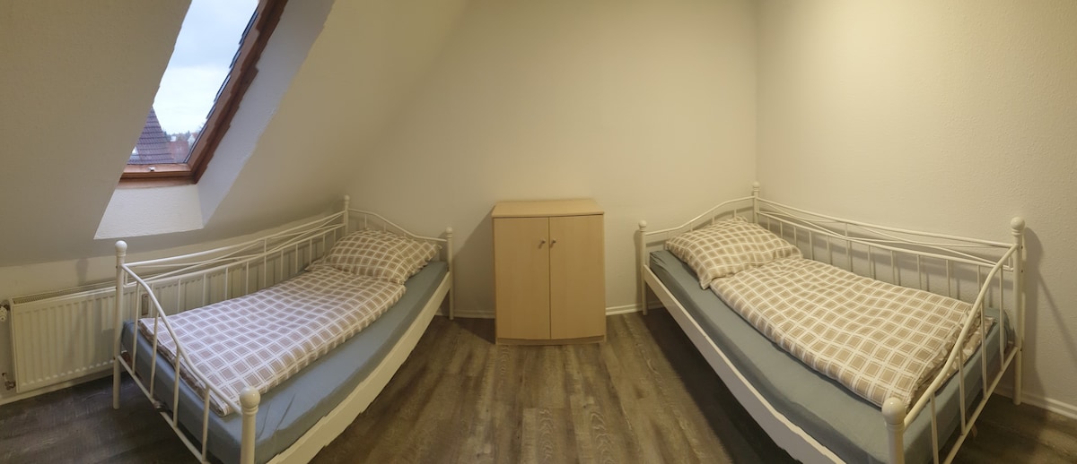 美丽的2间客房， 2至4张床的公寓在舍内贝克