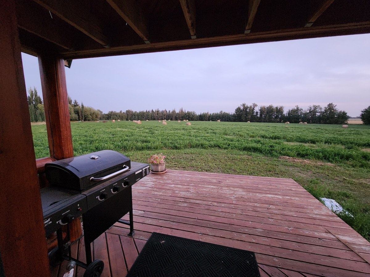 Prairie Skies Cabin