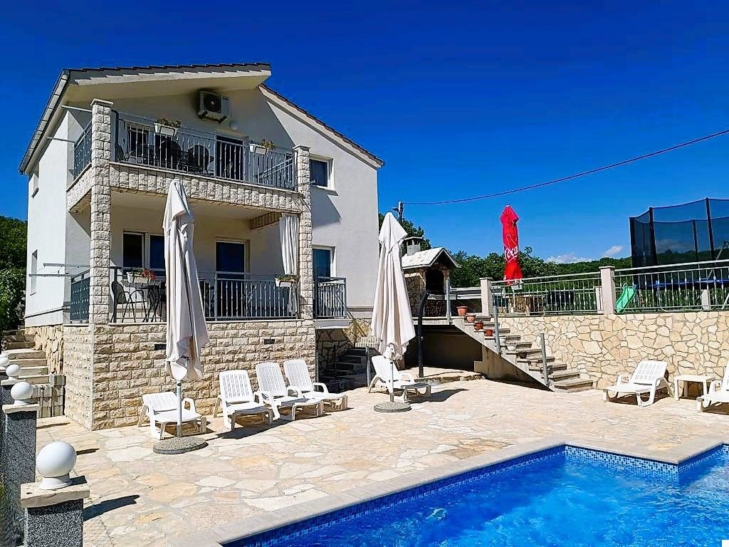 Spacious Holiday home Mary with private pool