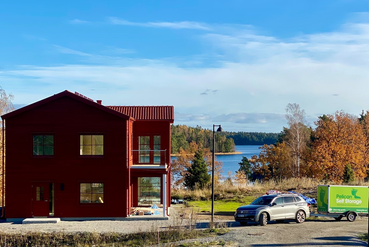 New-built villa on “sun island”