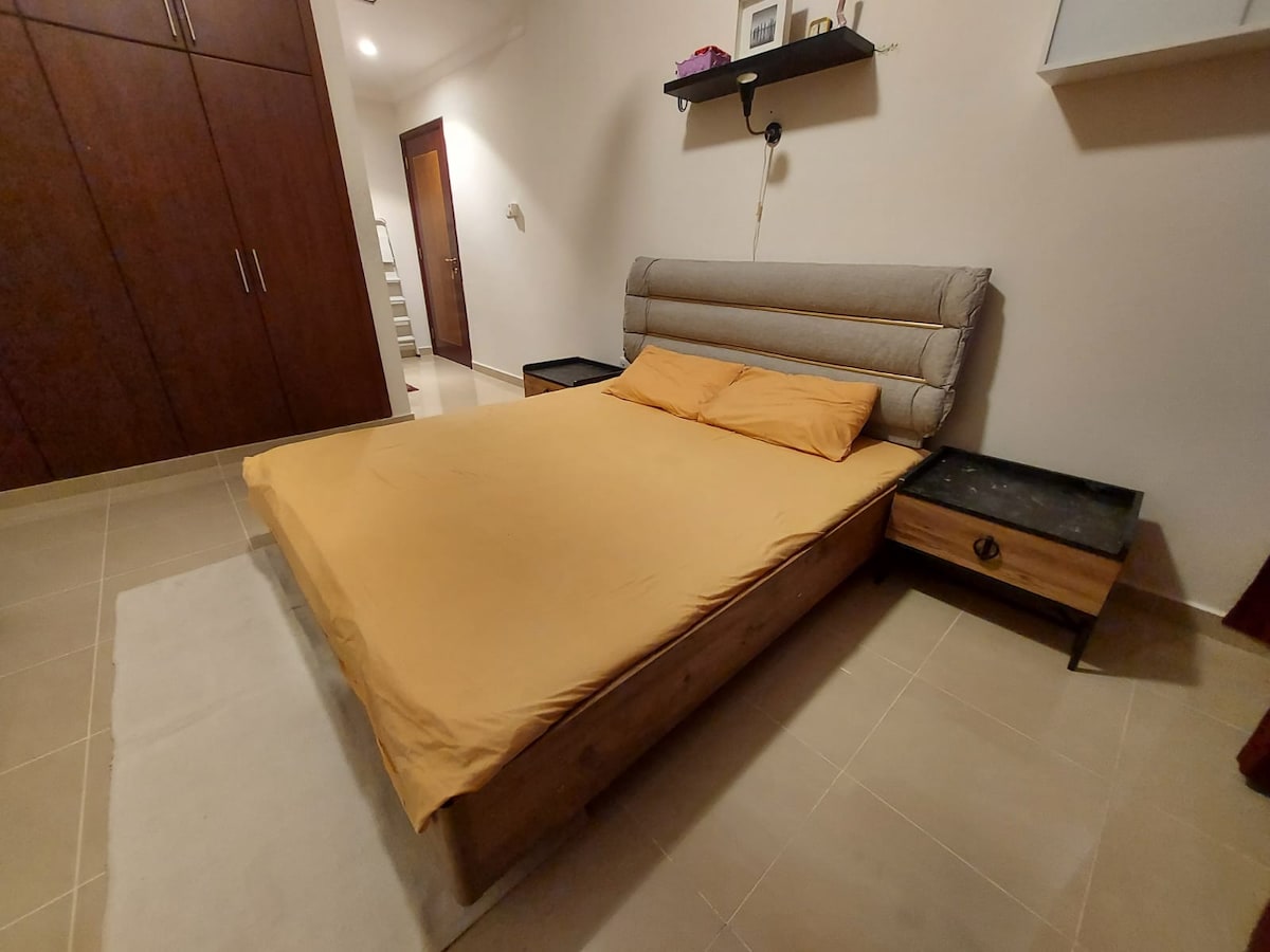 Luxurious 1 bedroom Casa particular, attached bath