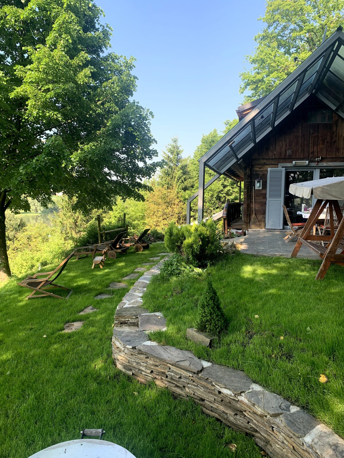 Traditional family cottage by the lake