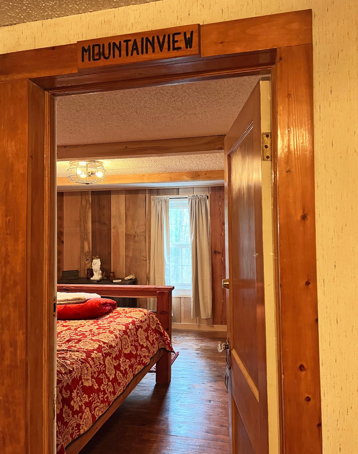 King Bedroom at Lodge, Ricketts Glen State Park