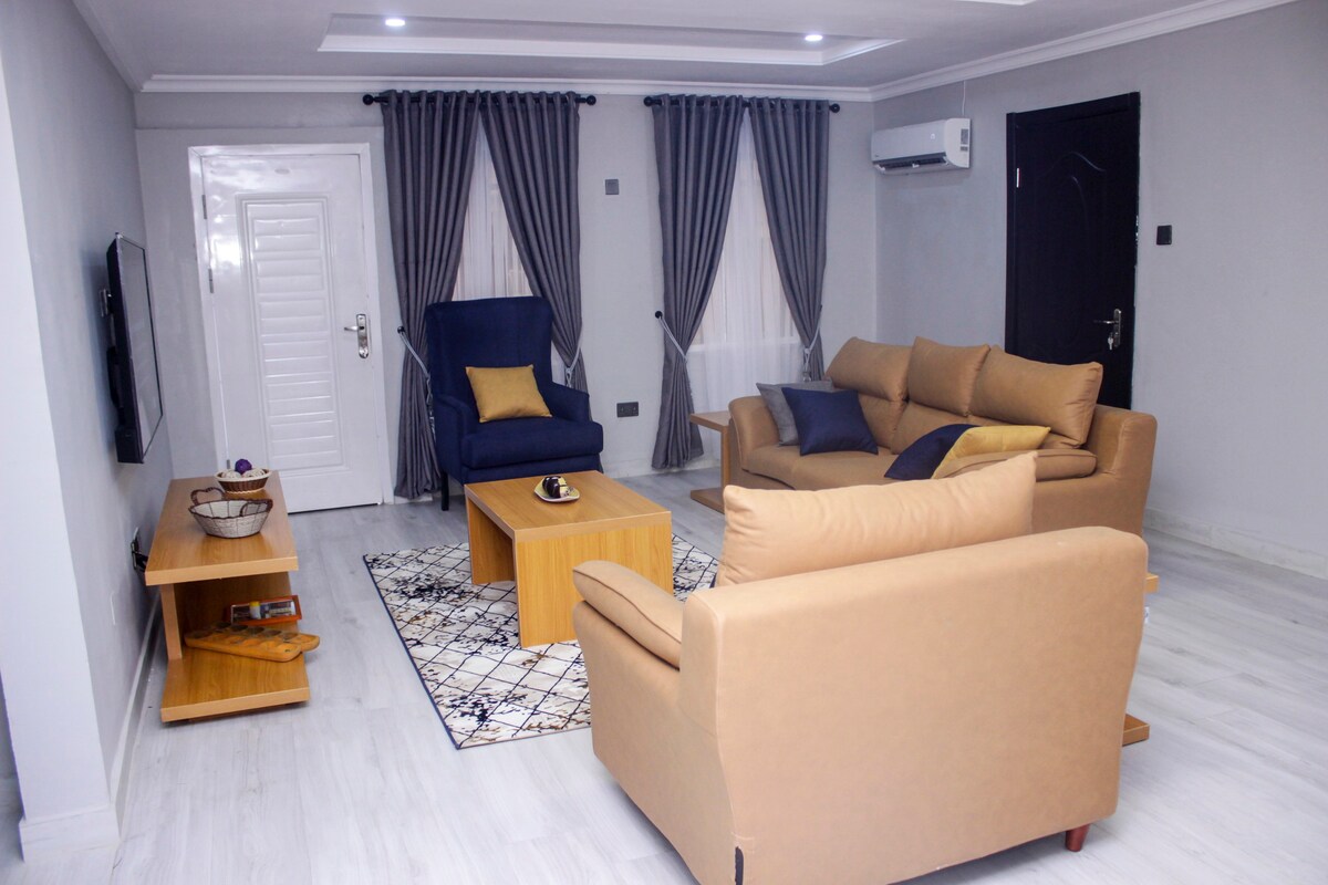 Tastefully furnished Double_Duplexes
