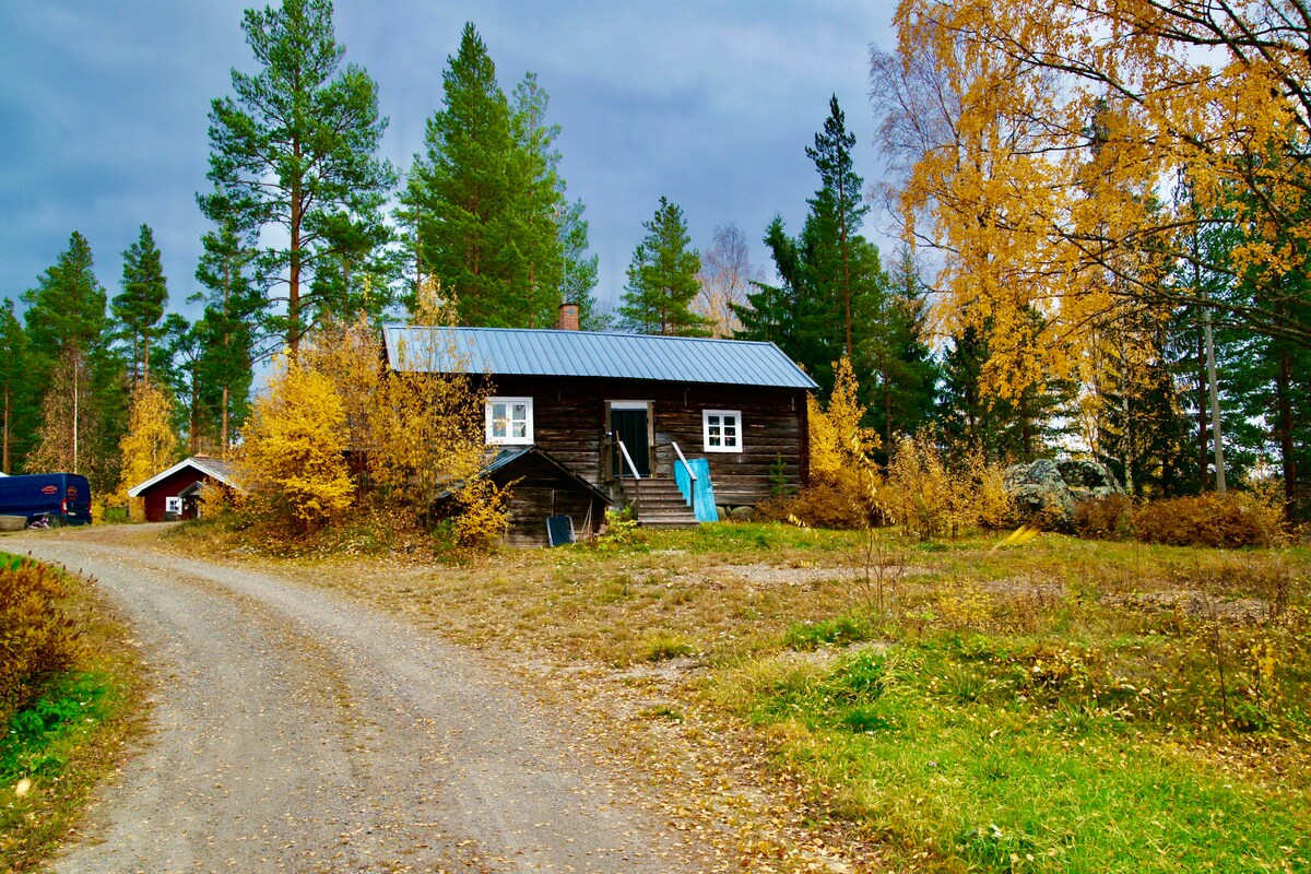 Stuga från 1690 Ramsjö Camping