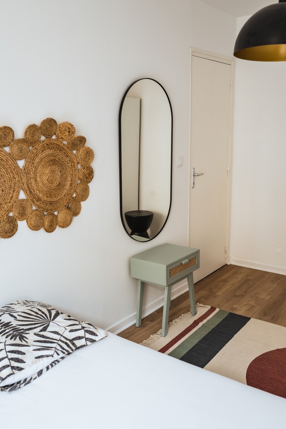 Troyes City center rue zola : Space and Comfort