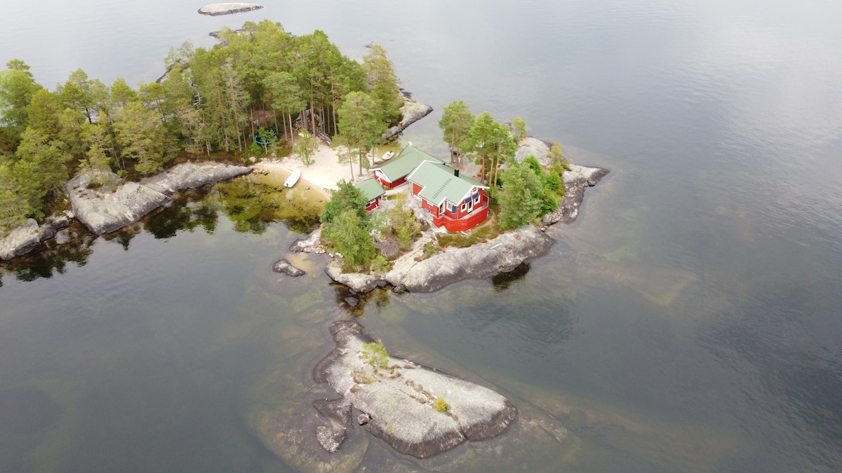 Sinesøyni in Byglandsfjord v/Evje