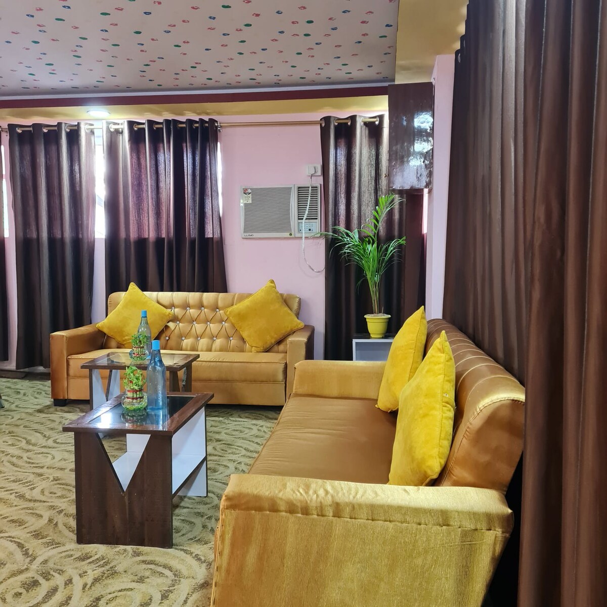 Hotel Magadh Palace by WB Inn
