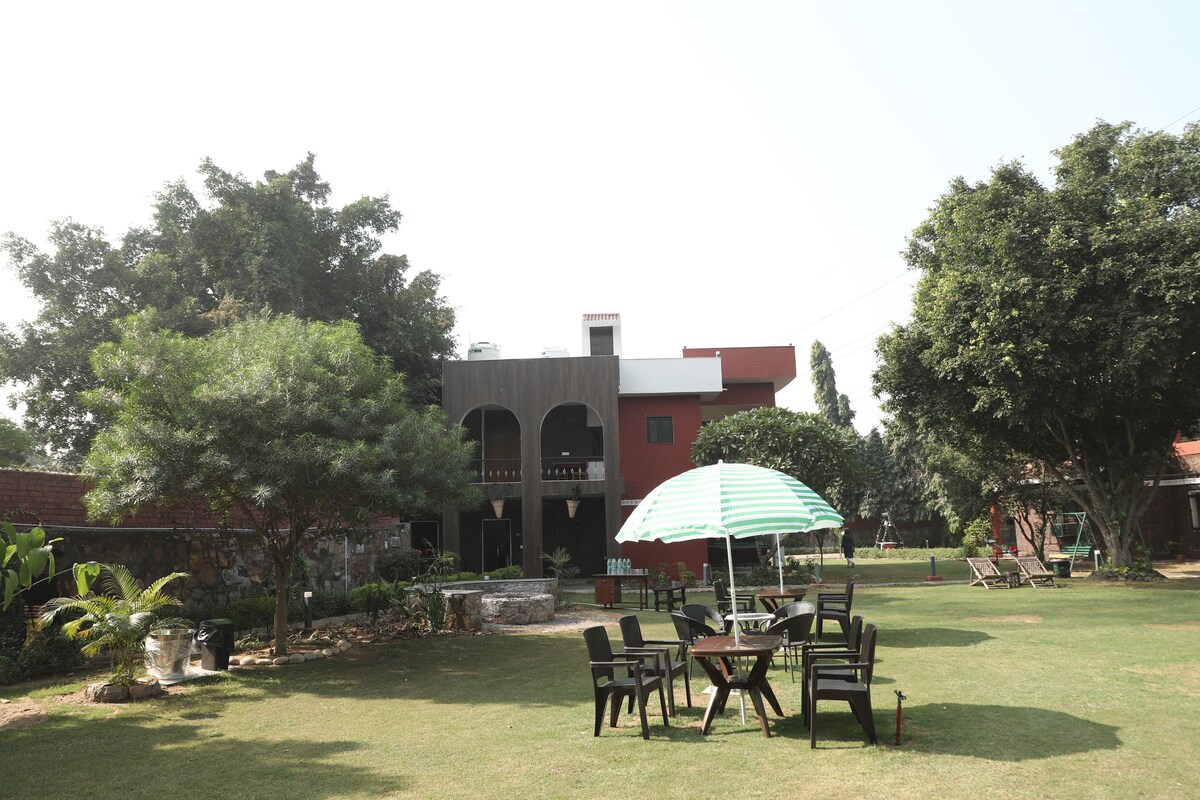 The Pran:Nature's Abode, Farmhouse,Manesar,Gurgaon