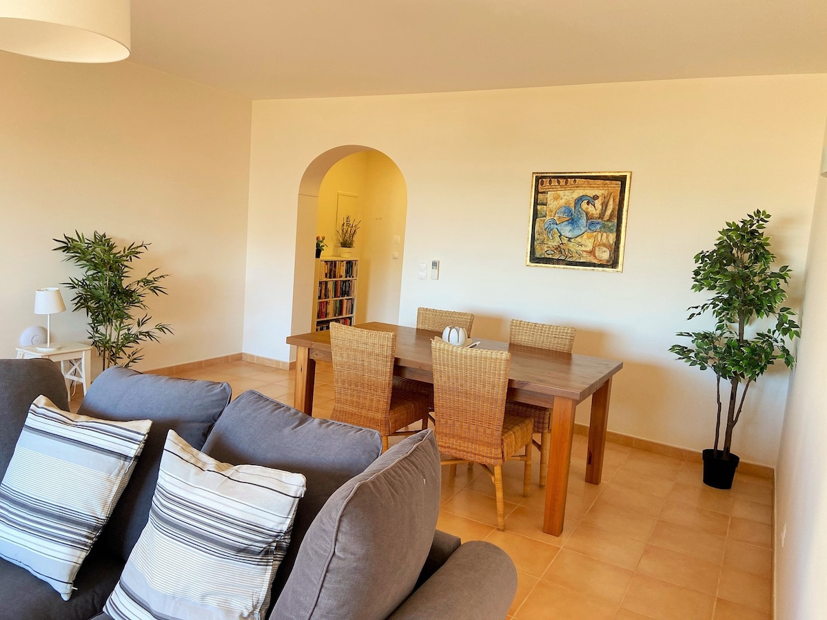 Beautiful apartment in Estrela da Luz Resort, Luz