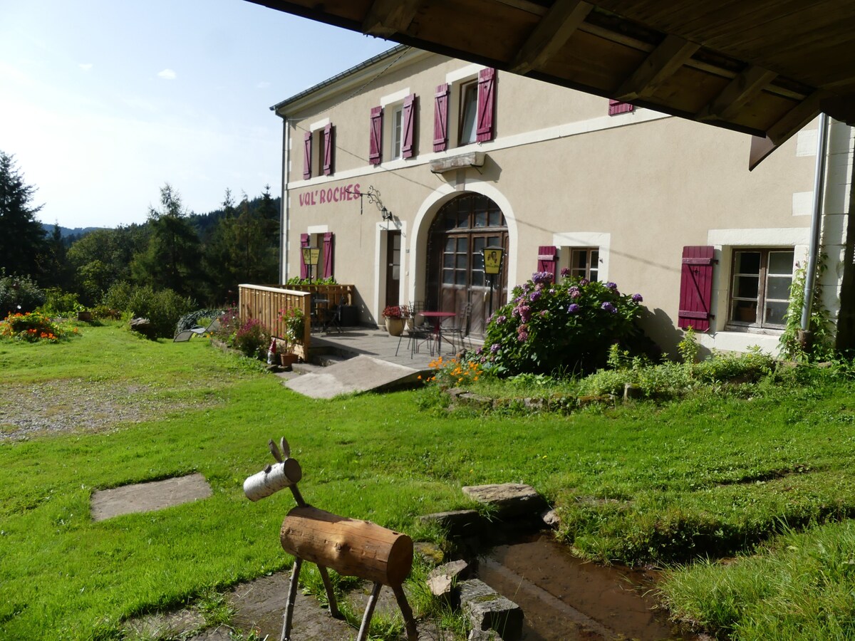 Au Val d'Ajol agréable chambre d'hôtes