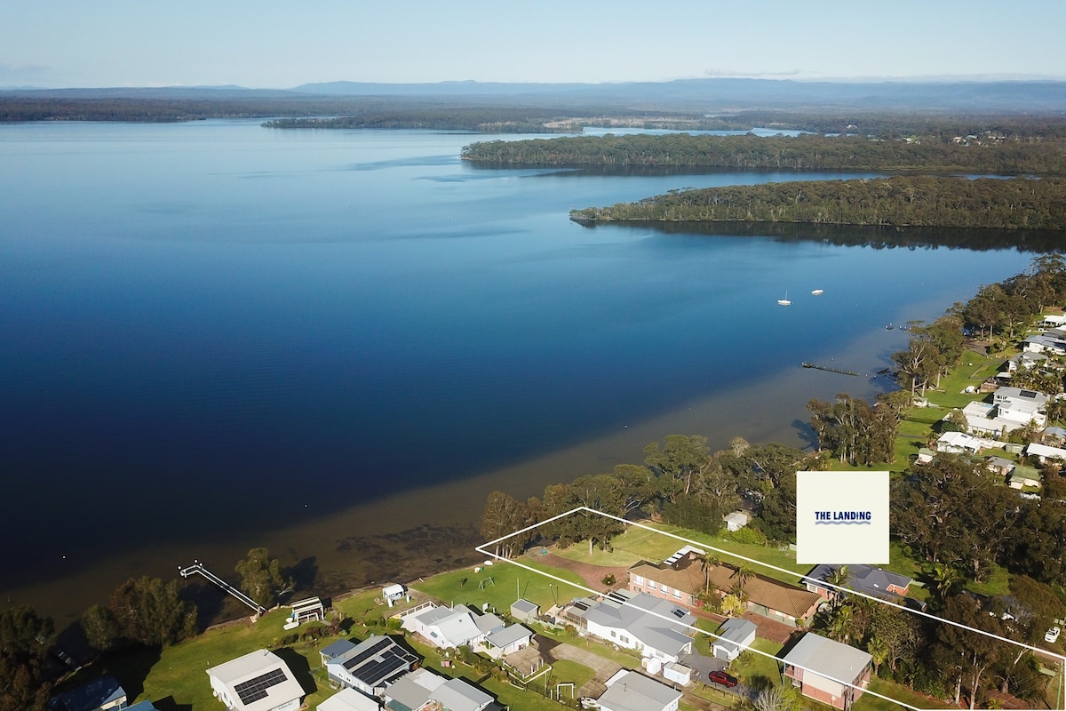 The Landing:  2pm Checkout, Waterfront, Boat Ramp