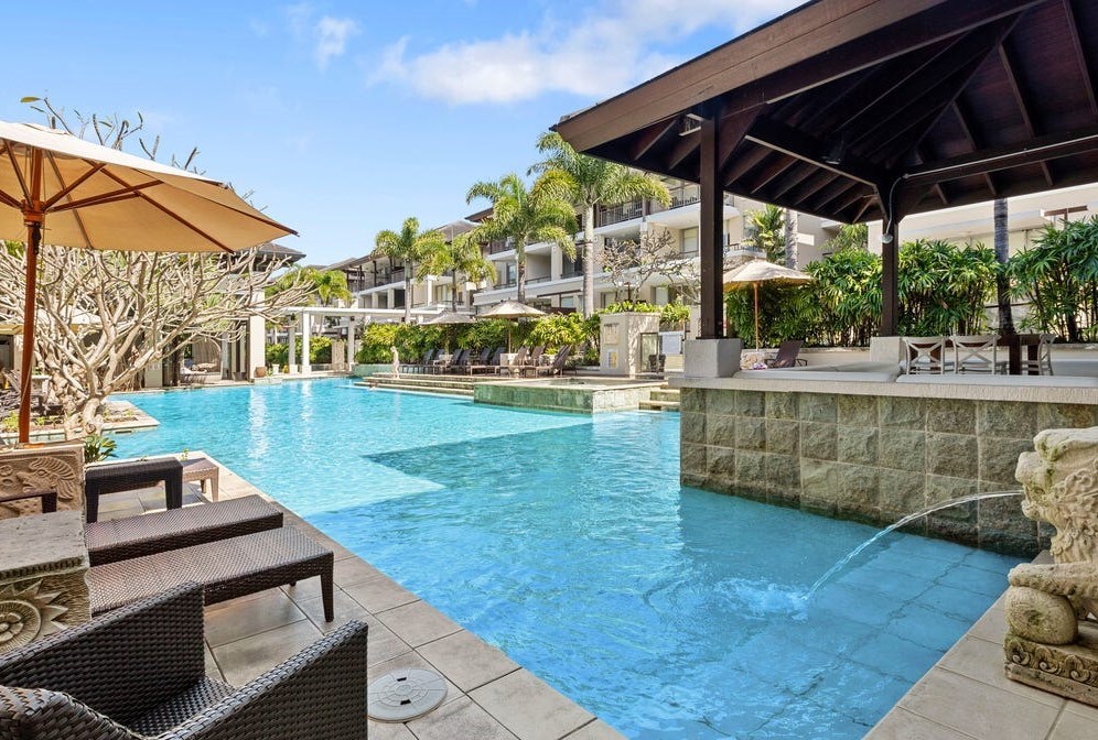 King Studio Apartment in Bali Style Santai Resort