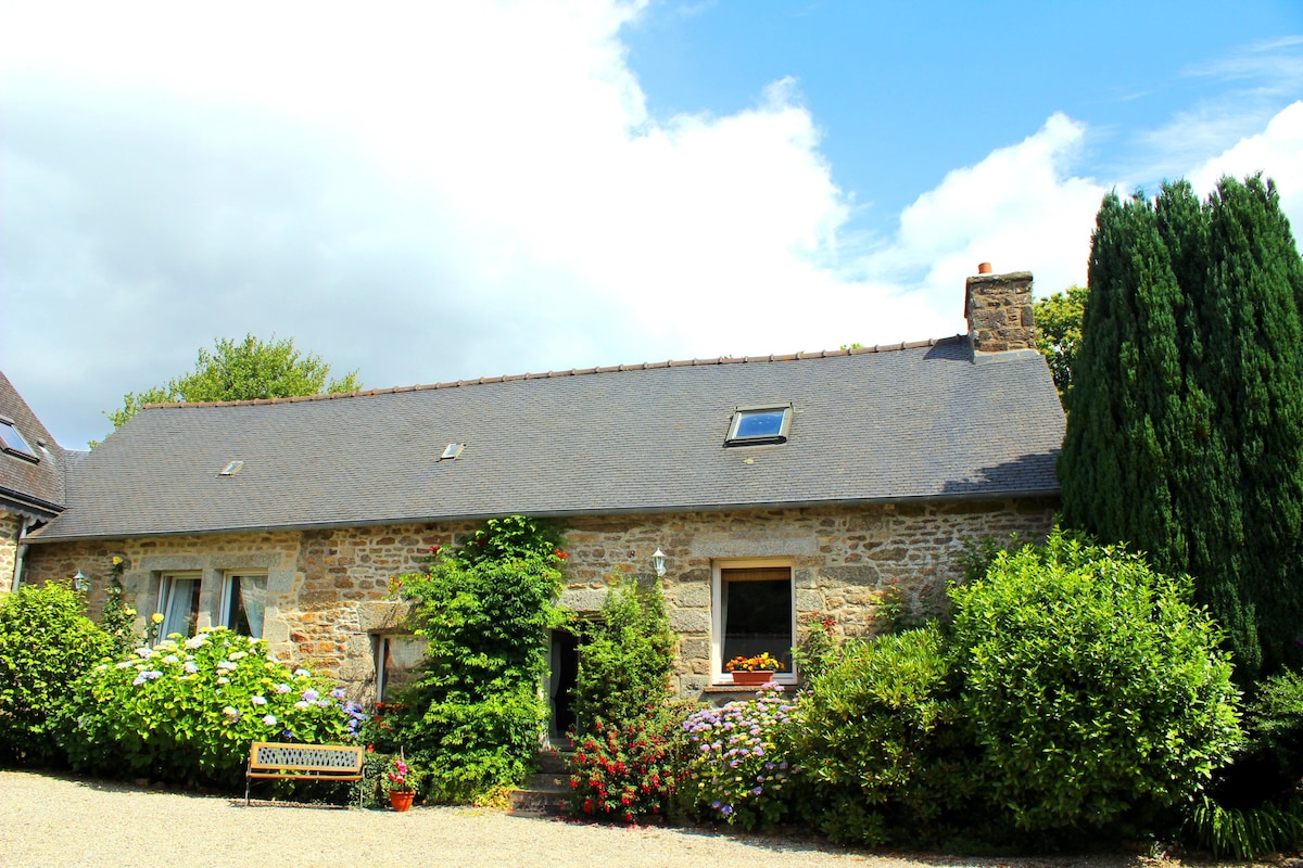 Traditional Breton Cottage in Rural Location