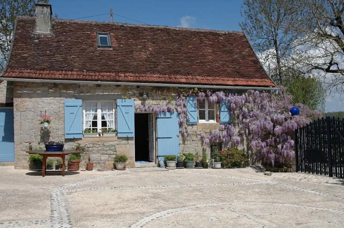 Gîte le duc du Quercy  "la maison de la cour"