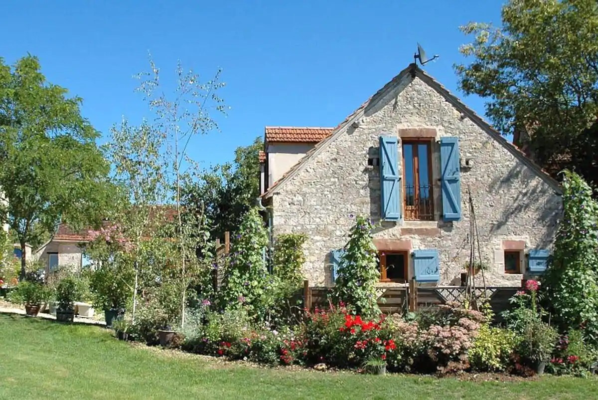 Gîte le duc du Quercy   "le vieux séchoir"