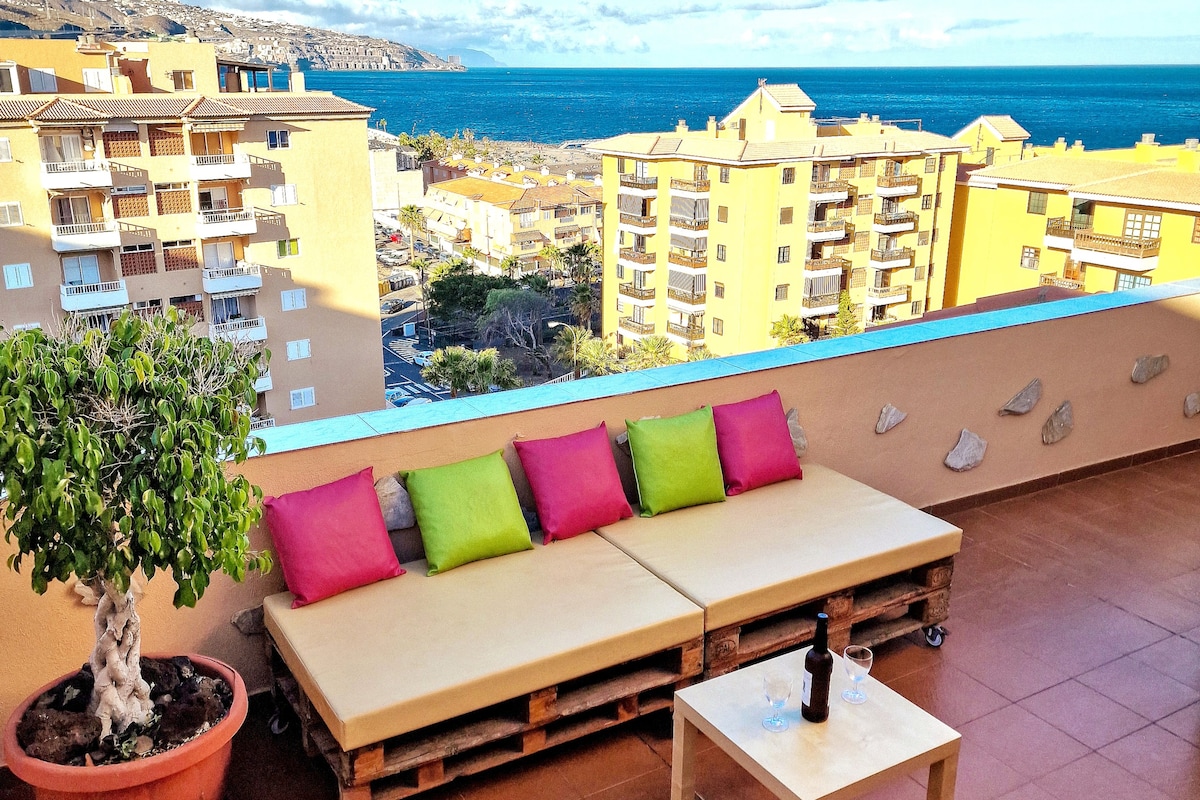 Accommodation with magnificent terrace with views