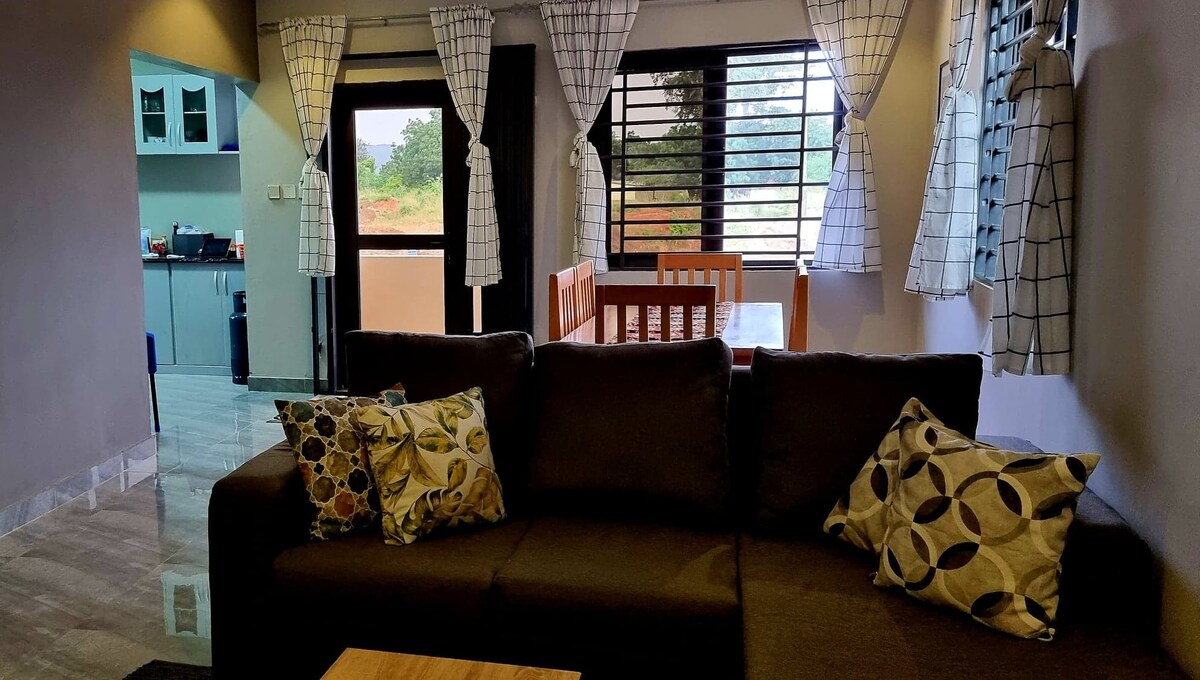 GEMTOM Airbnb Amasaman
Modern two bedroom house