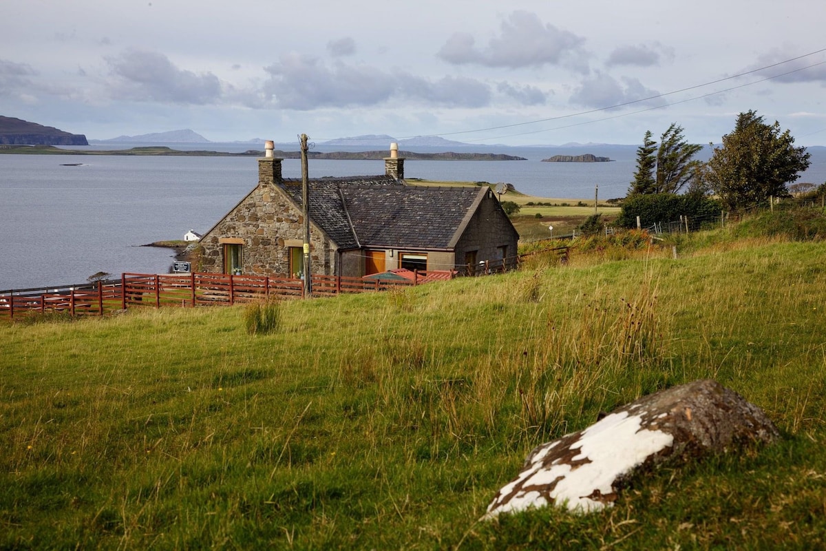 Auld Mission Cottage - cosy cottage with huge view