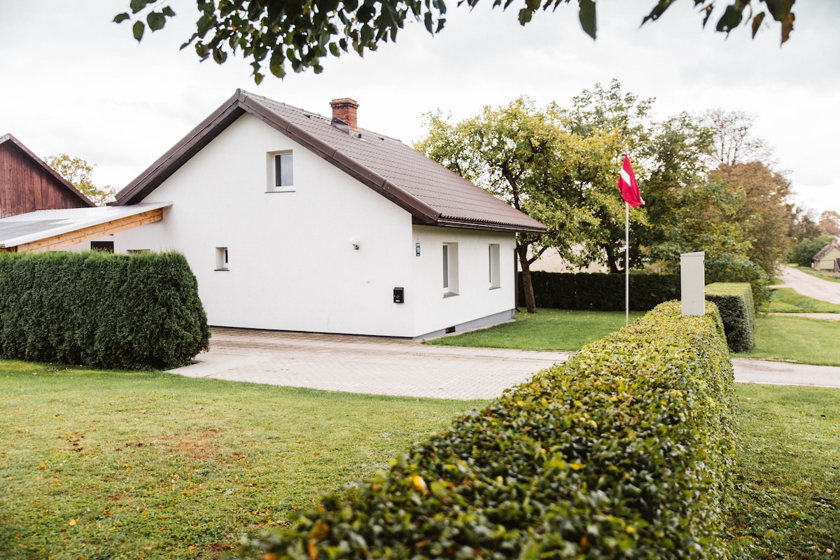 Parka Namiņš - Cosy Cottage