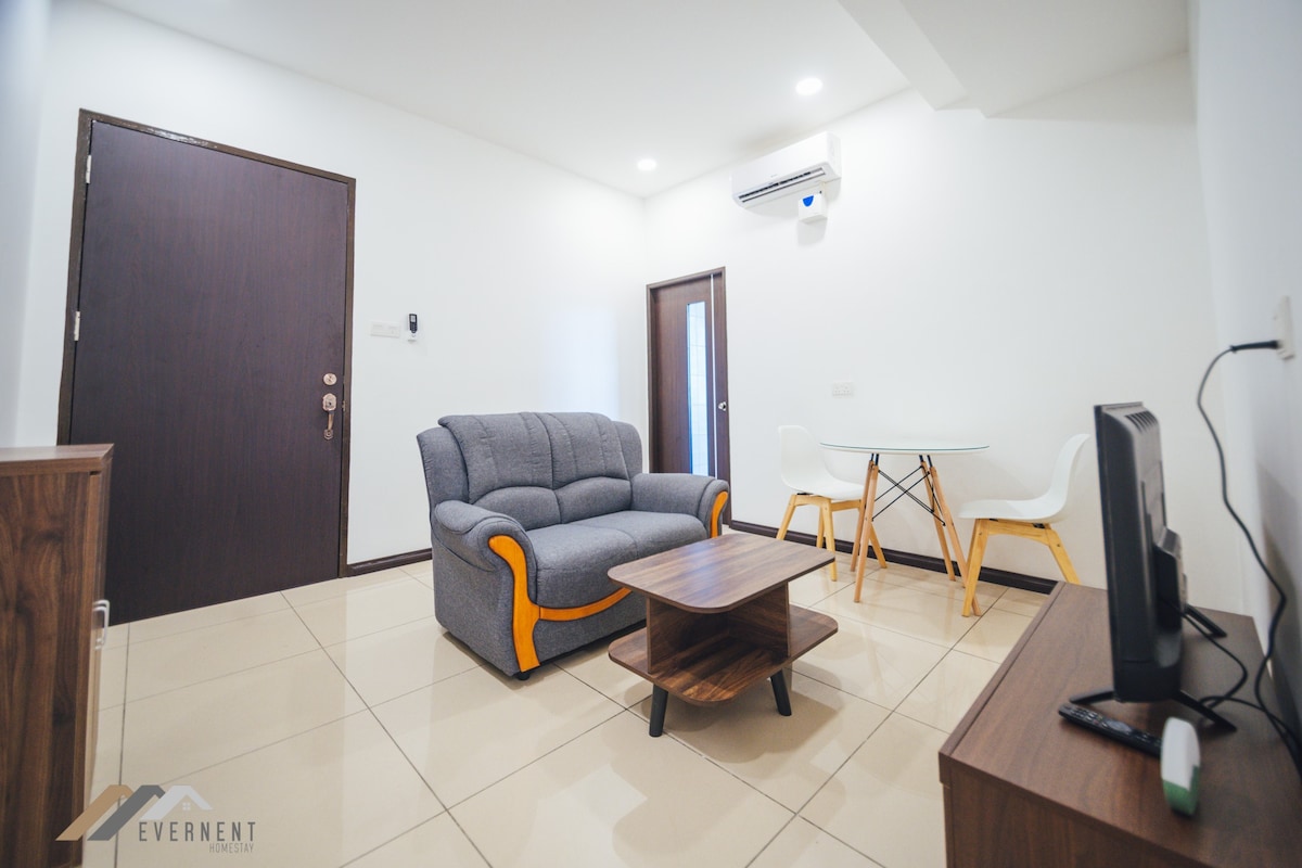Evernent Homestay # 1 @ Serene Heights