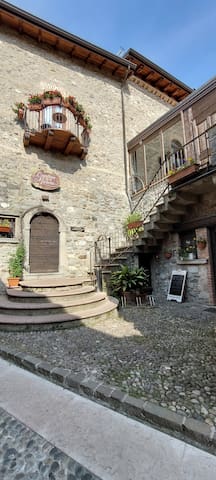 圣费利切德尔贝纳科 (San Felice del Benaco)的民宿