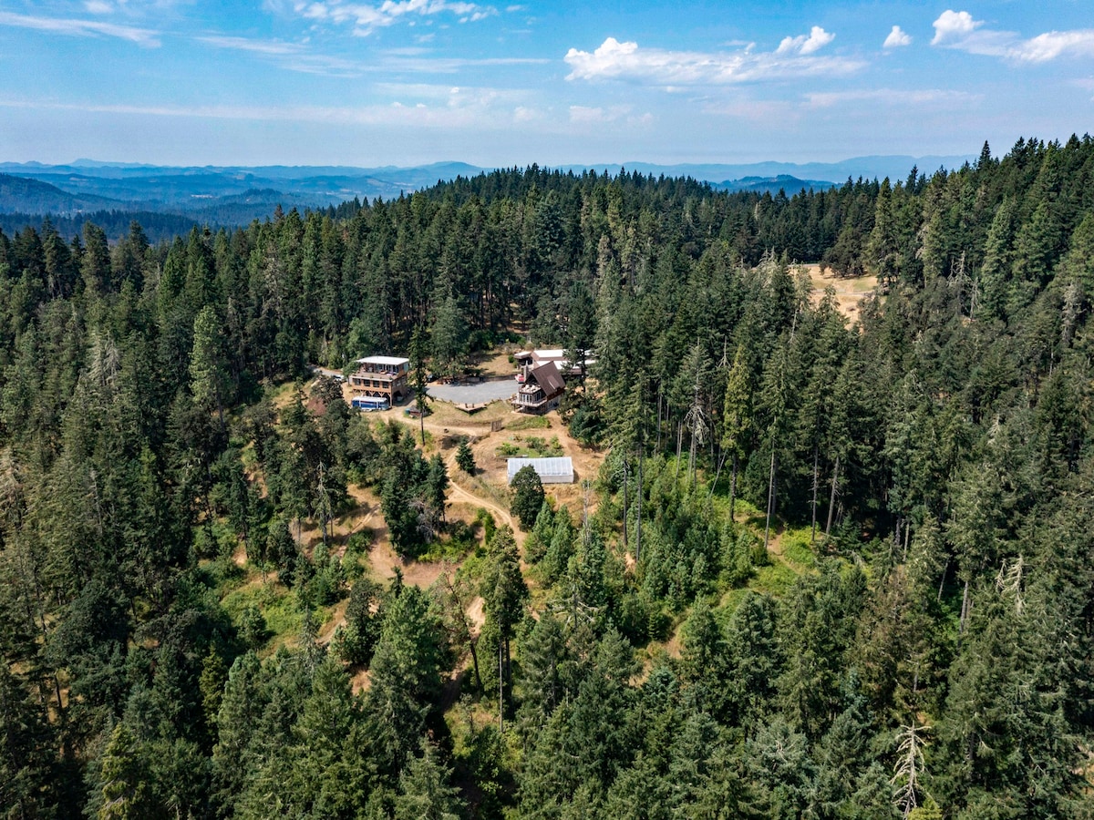 Eugene Spencer's Butte Wonderland under the Stars!