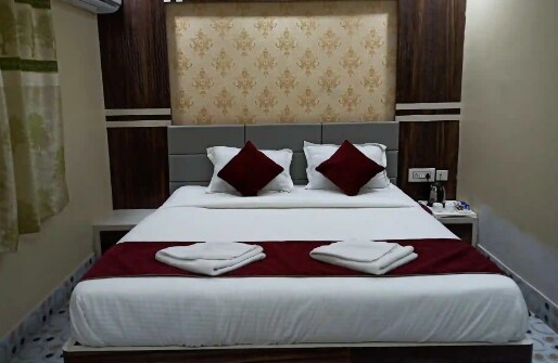 Krishna酒店（ Hotel Krishna by WB Inn Somnath ）