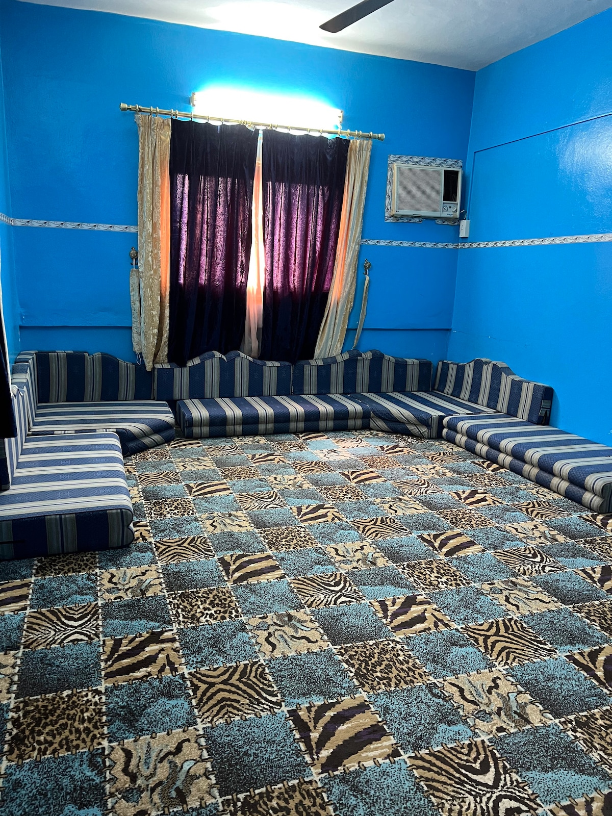 巴尔基（ Balkhi ）家具的公寓