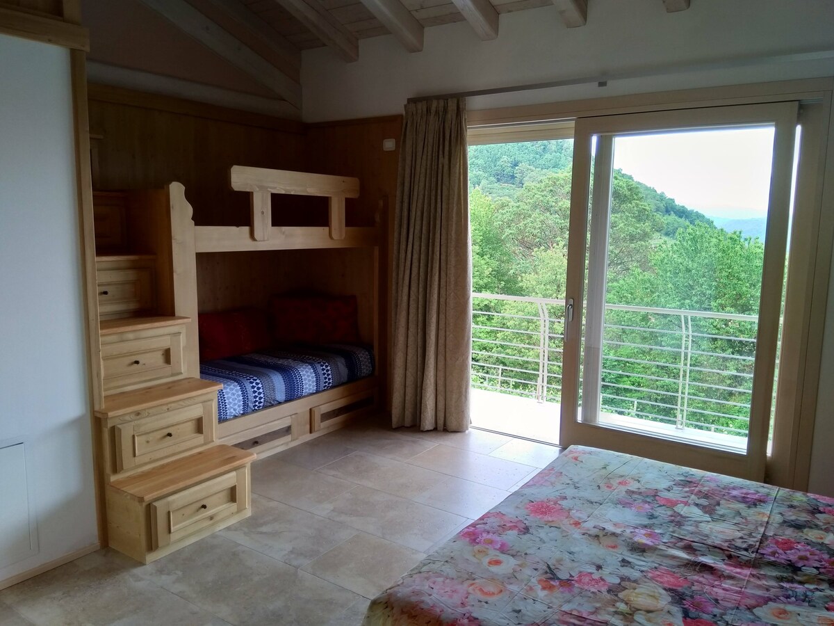 旅游租赁-卧室-一楼客房。