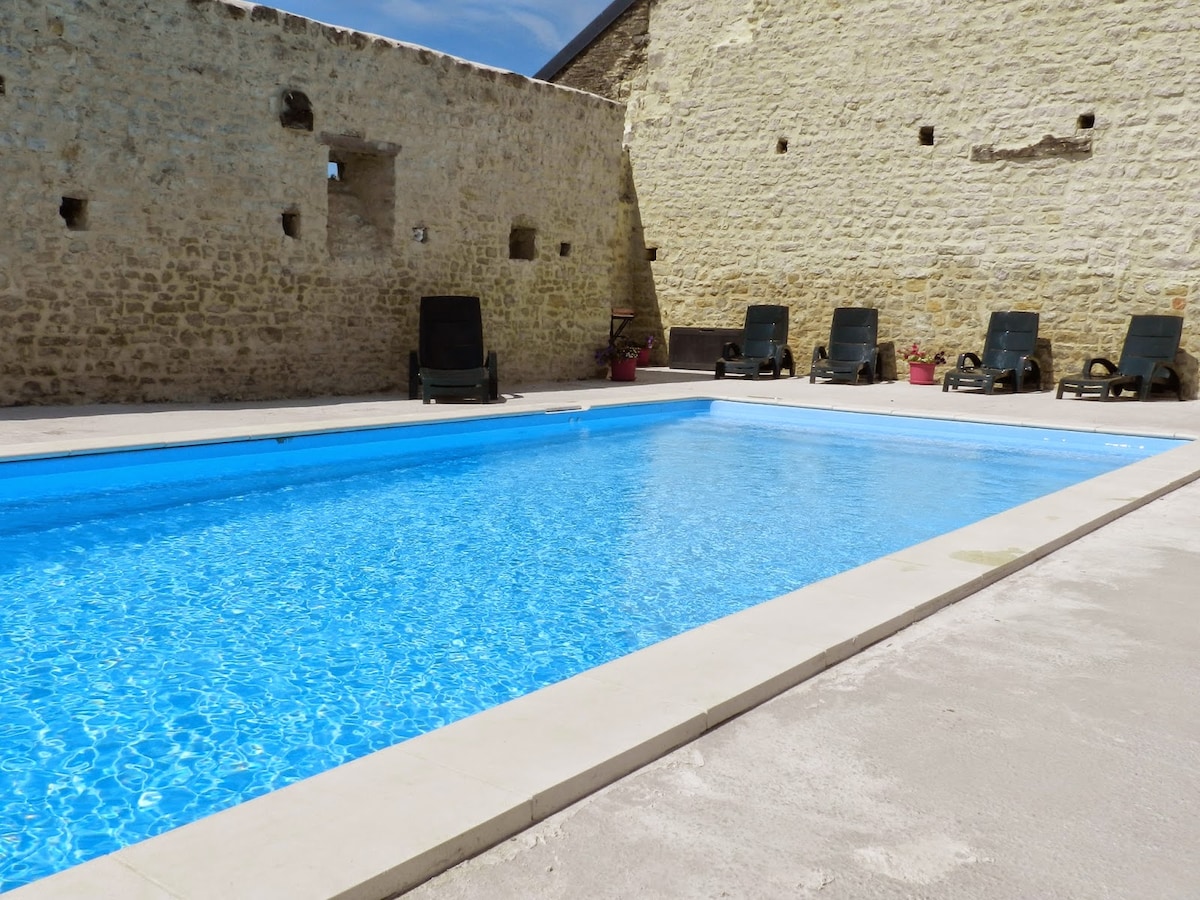 Pomme d'Amour : Cottage avec piscine chauffée