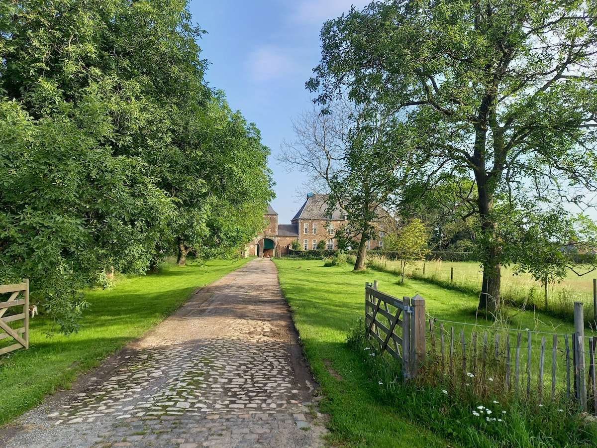 Le moulin de la ferme d'Awans vous accueille