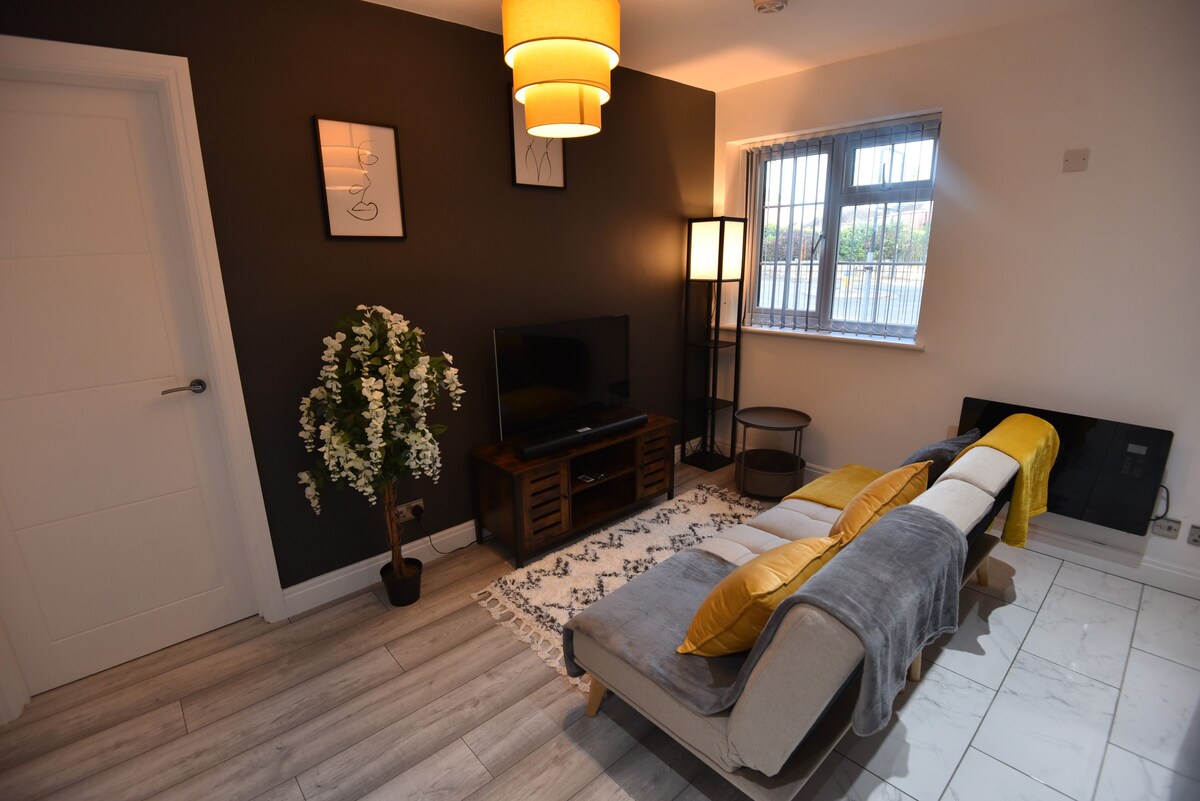 英国布里斯托尔独家新装修的单卧室公寓
