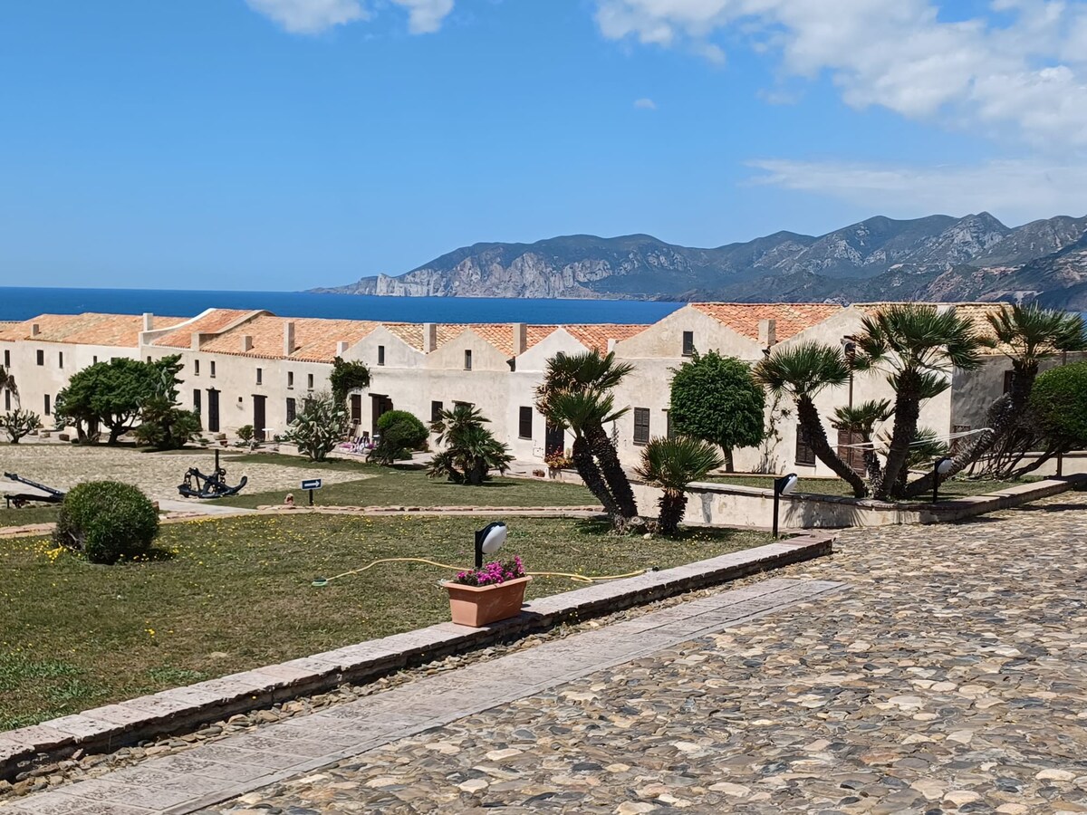 Casa Azzurra, Antiche Tonnare di Porto Paglia